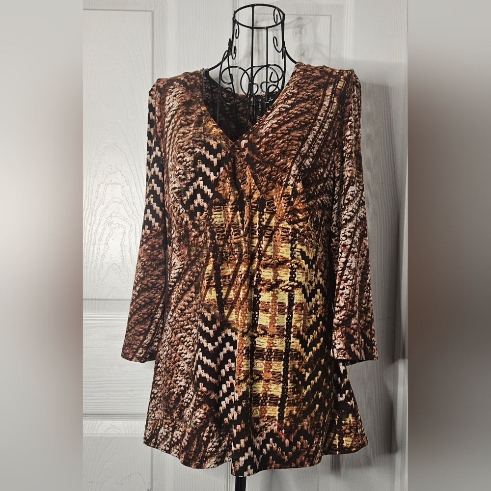 Essentials By Milano Blouse